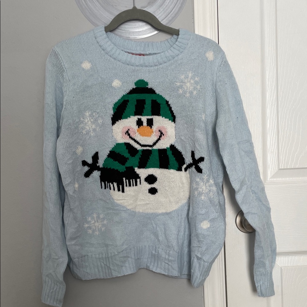 Urban Heritage Light Gray Knit Sweater
